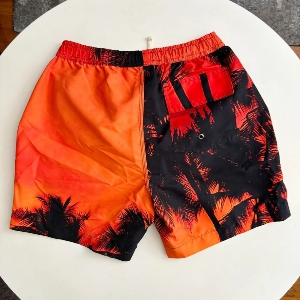 BLUE SKY INN Men’s 6” Sunset Palms Swim Trunks Size Small New Lined